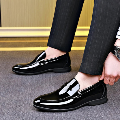 New Summer Men's Casual Shoes Breathable Walking Shoes Fashion Male Loafers Outdoor Non-slip Business Footwear Man Slip on Flats