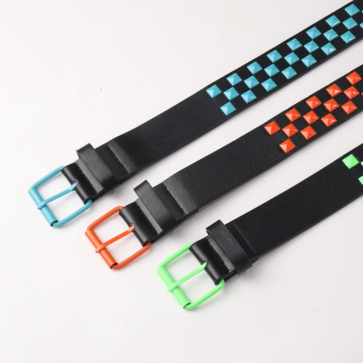 Ladies' inlaid belt, suitable for punk, street, and retro styles, can be paired with hard items such as leather jackets