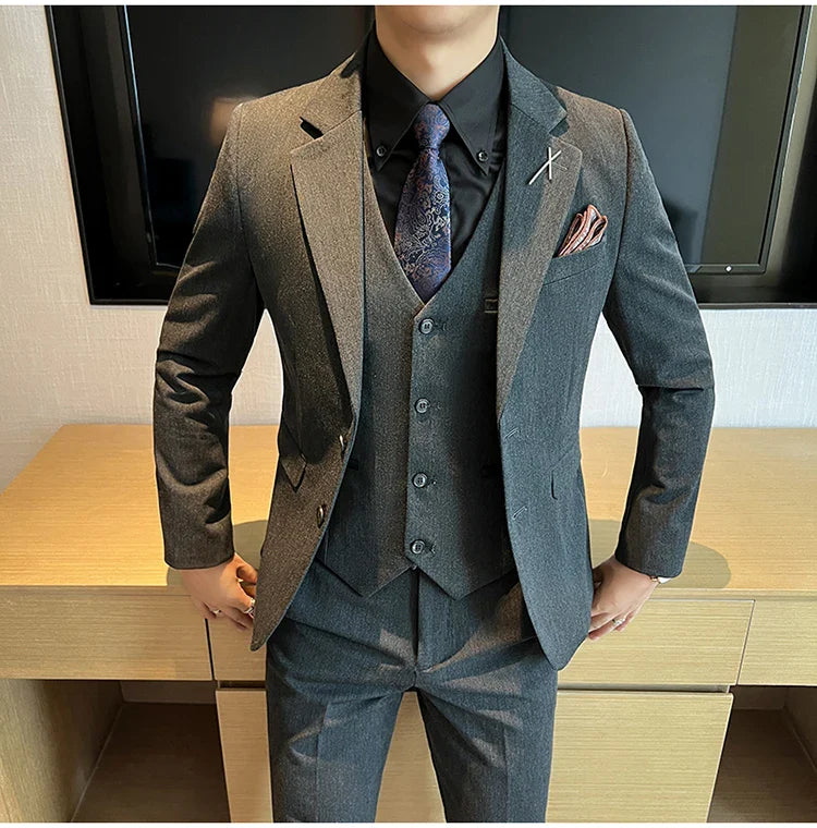 2026 High Quality (Suit + Vest + Trousers) Stylish and Handsome Casual Wedding Suit Business Suit Three-Piece Genuine