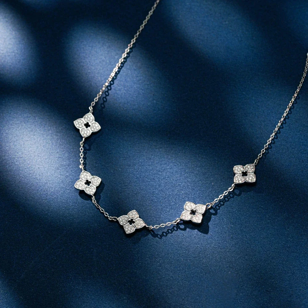 Full Moissanite Clover Necklace s925 Sterling Silver Chain Necklaces for Women Hypoallergenic Fine Jewelry Gift