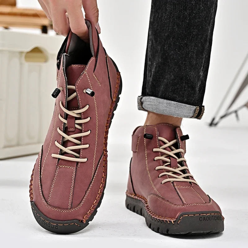 New 2024 Autumn Handmade Leather Men Boots Design Sneakers Man Breathable Casual Leather Shoes Men Ankle Boots Outdoor Boats