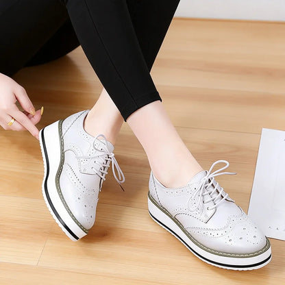 Women's Oxford Flats - Genuine Leather Wingtips Lace-Up Comfort Brogue Derby Patent Platform Casual Shoes for Spring Autumn