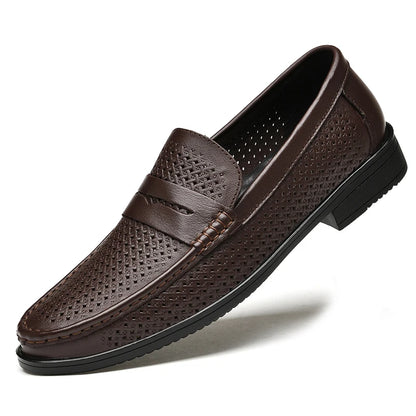 New Luxury Slip on Dress Shoes Men Italian Comfortable Loafer for Men Outdoor Mens Slip on Flats Classic Men Shoes for Wedding