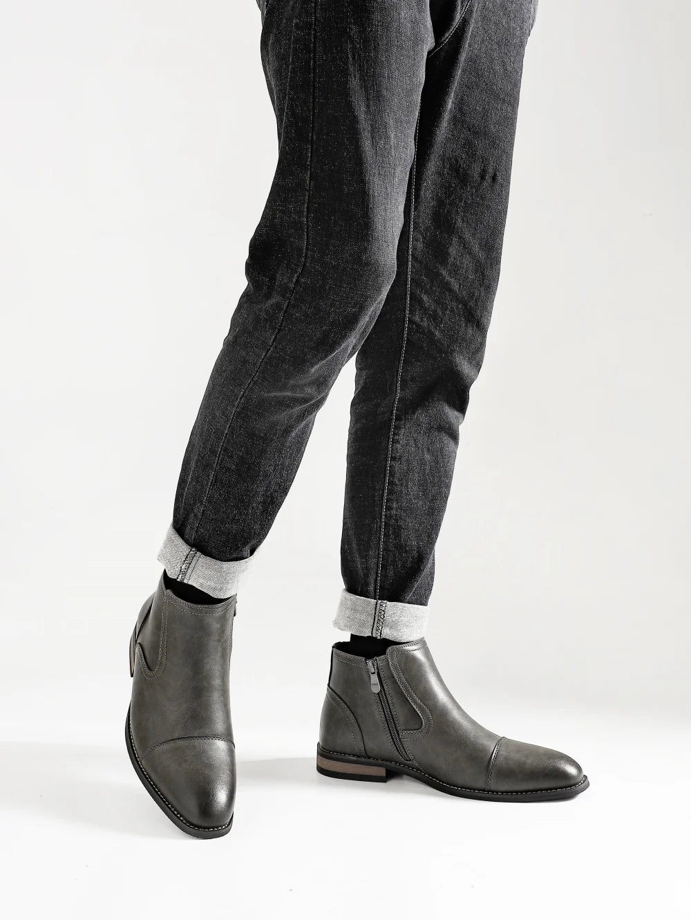 Men's Comfortable Ankle Leather Boots Men's Fashion Brand