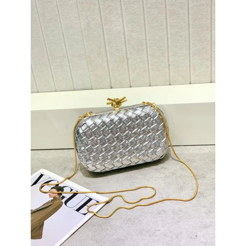 Elegant Box Shaped Dinner Clutch Crossbody Bag for Women Fashionable Chain Strap Handbag Retro Style Leather Handbag