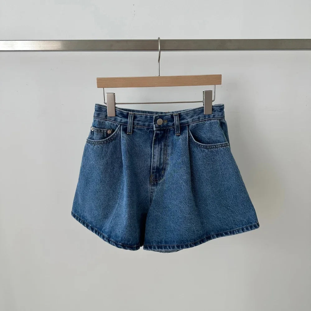 2024 New High Waist Washed Women's Denim Wide Leg Shorts Summer Buttons Casual Female Blue Jeans Trouses Pockets