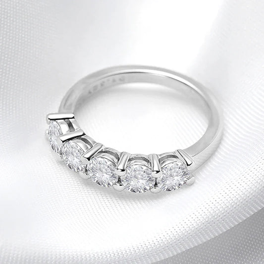 White Gold D Color 4mm Moissanite Ring for Women 1.5CTTW Stone Match Diamond Wedding Band Bride S925 Sterling Silver