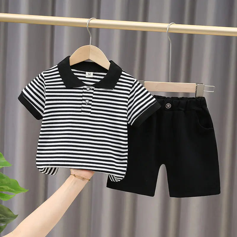 New Baby Boys Girls Summer Outwear Cotton Strips Sports Suit Infant T Shirt Shorts Children Clothing Tracksuits Sets Outwear