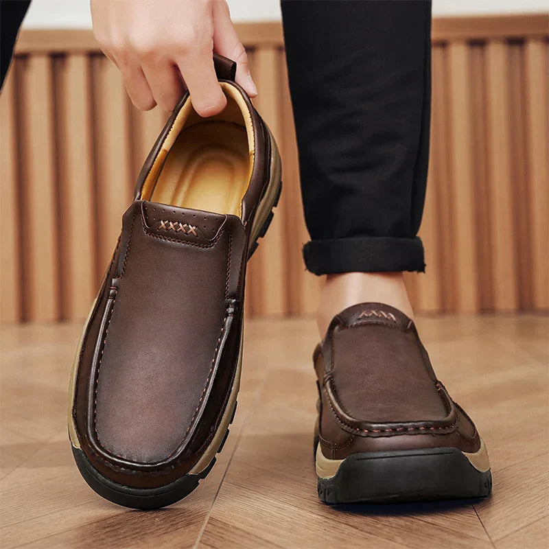 Men's Hand-Stitched Fashion Loafers, Solid Color Low-Top Casual Shoes, Simple Trendy Slip-On Sneakers, Men's Shoes for All Seasons, Daily Office Business Shoes, Large Size Men's Shoes