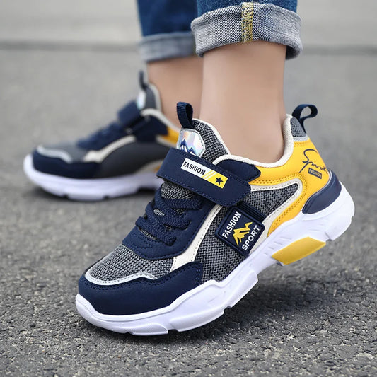 Kids Mesh Running Shoes Fashion Youngsters Teens Casual Walking Students Sneakers Breathable Soft Children Outdoor Sports Tennis