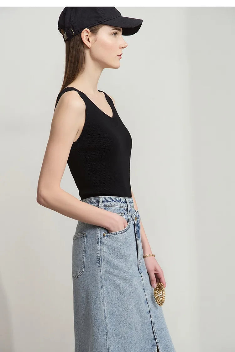 Women's Tank Top 2026 Summer New Solid Color Slim Fit Sleeveless Vest Casual Layering V-Neck Camisole For Women 12642062
