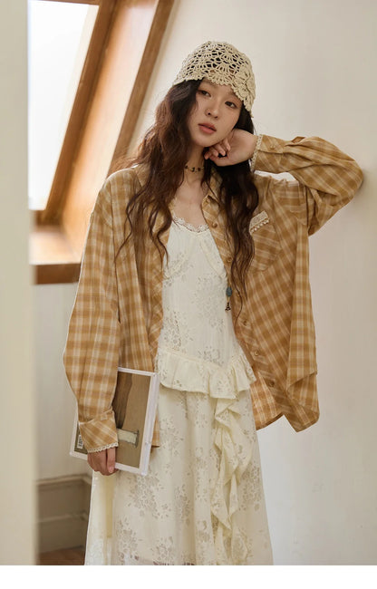 Women's Retro Plaid Long Sleeved Shirt 2025 Autumn Korean Loose Casual Plaid Top with Lace Pocket Lapel Shirts MXE43C2378