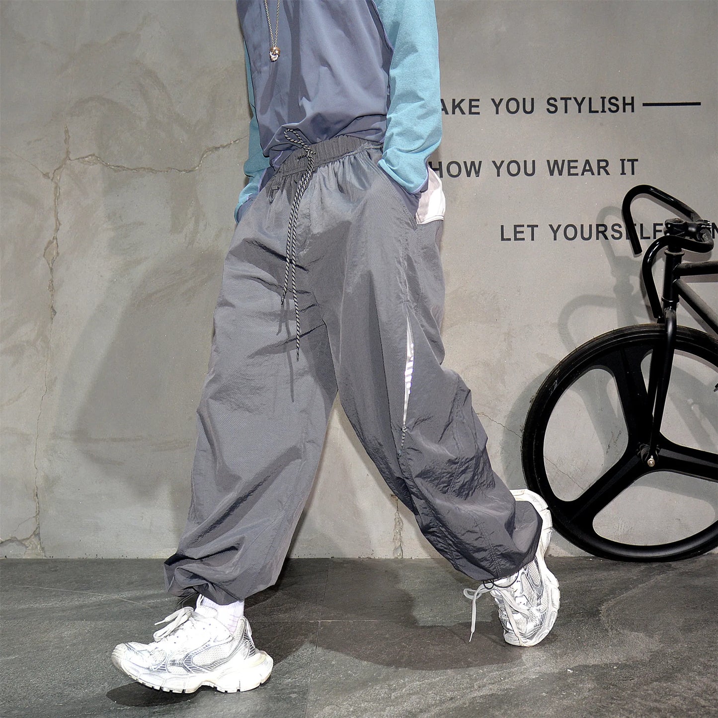 Mens Jogger Pants Outdoor Lightweight Water Repellent Quick Dry Functional Hiking Loose Baggy Trendy Cuffed Sweatpants Fashion