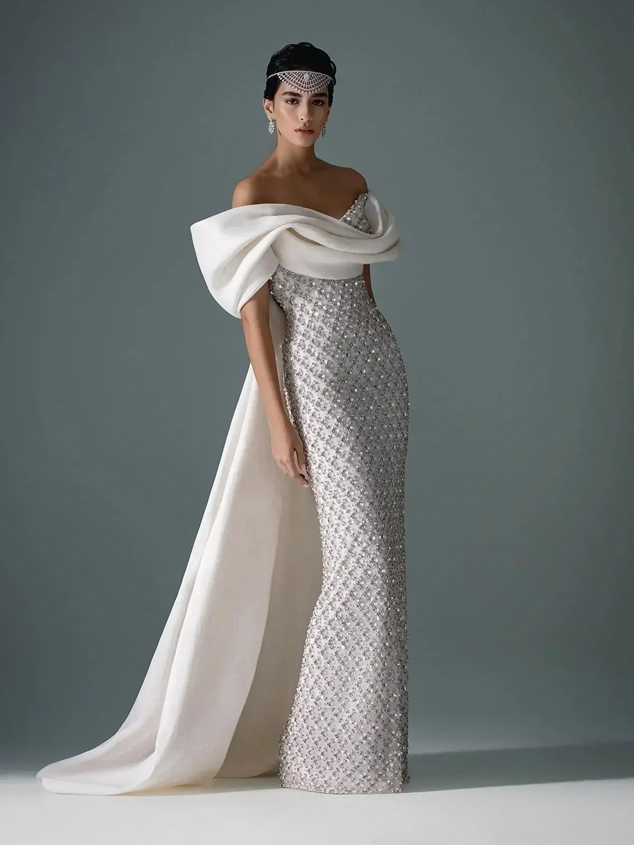 Customized Evening Dresses Exquisite Sexy Classic Jersey Pattern Sequined Straight Boat Neck Long Dress High Quality Prom Gown