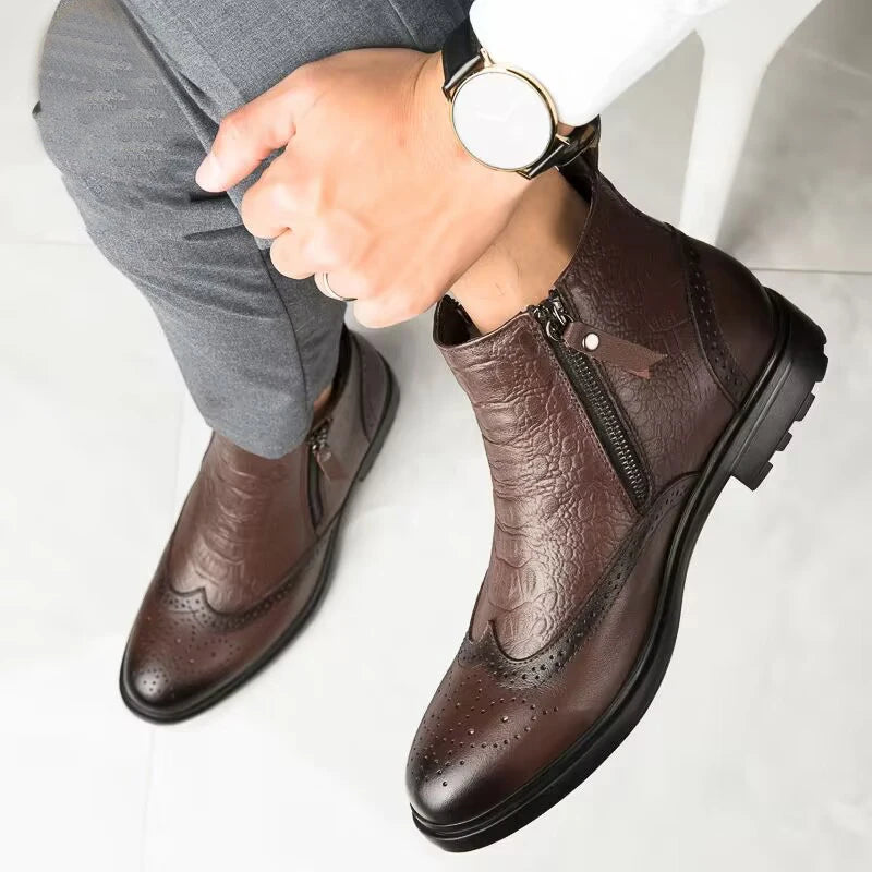 2025 Men Winter Plush Snow Boots Genuine Leather Men Side Zipper Ankle Boots Fashion Men Casual Low Top Shoes All-match Men Shoe