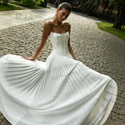 Strapless Pleated Wedding Dresses Corset A-Line Chiffon Bridal Gown Floor Length Customized Vestido De Noivas Para Casamento