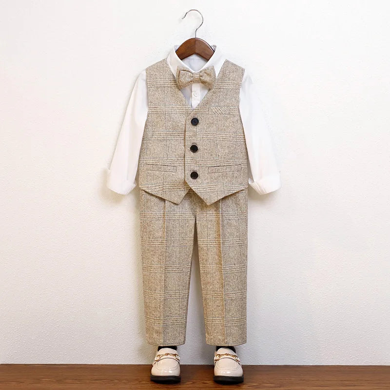 Boys Suit For Wedding Party Kids Jacket Vest Pants Bowtie 4PCS Ceremony Tuxedo Dress Children Photograph Performance Costume