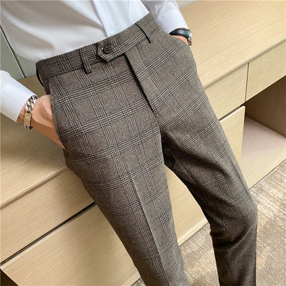 Spring and Autumn Checked Trousers for Men Are Trendy, Fashionable, Cool and Versatile, as Well as for Business and Casual Wear