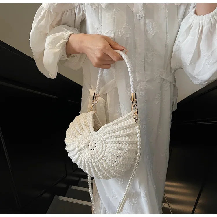 Fashion Conch Shaped Crochet Women Shoulde Bags Funny Cute Pearls Chains Handmade Weave Crossbody Bag Novelty Small Handbags
