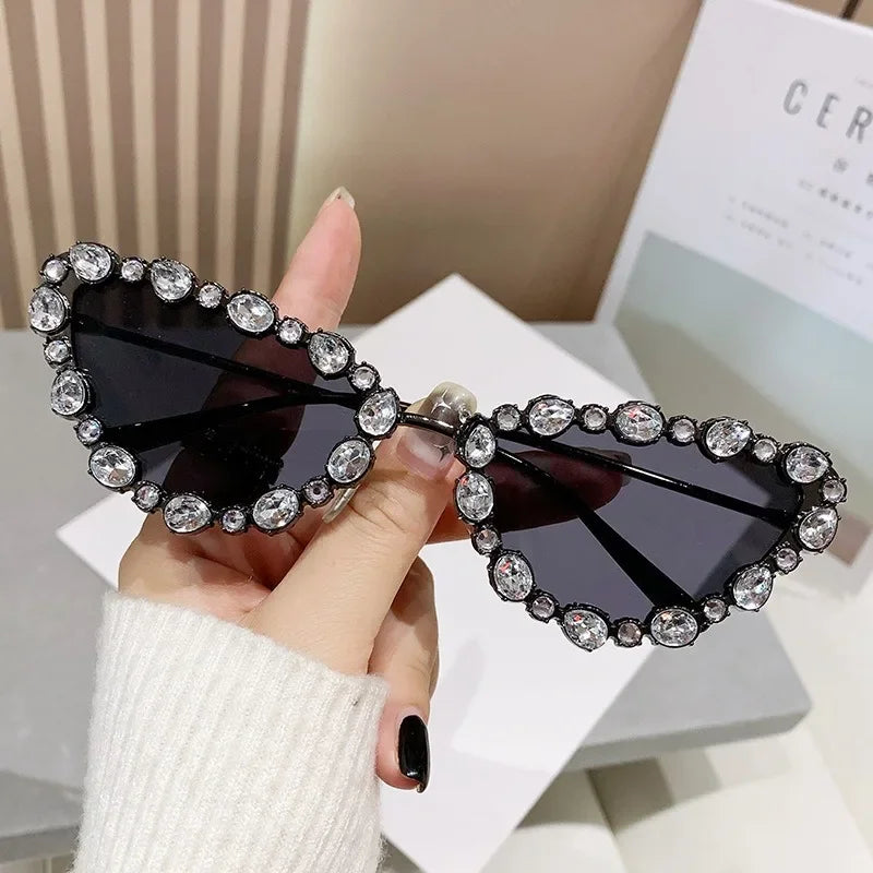 Luxury Crystal Women Cat Eye Sunglasses Female Diamond Trending Metal Frame Sun Glasses Driving Eyeglasses Uv400 Gafas De Sol