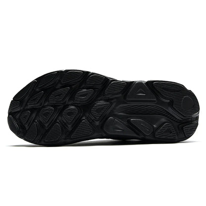 New ultra-light sports running shoes for men soft sole casual outdoor cushioning jogging shoes fashionable boys and teenagers 45