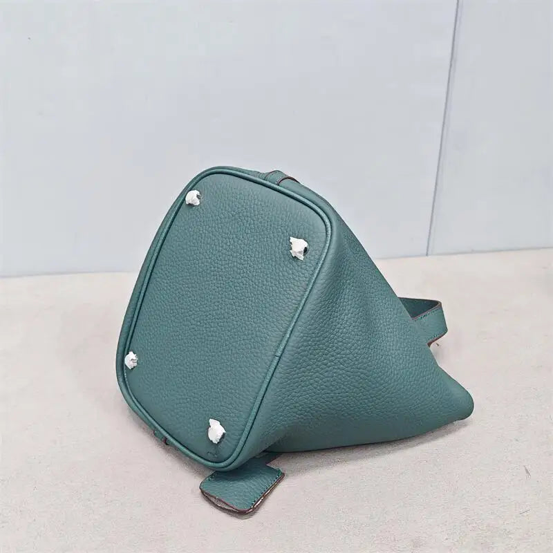 Top Layer Cowhide Leather Handbag European Sle Buet Bag Fre Vegetable Basket Ladies Handbag Soft Handle Casual Faion
