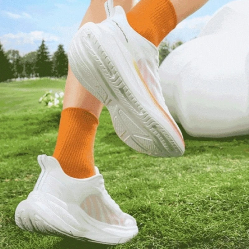 Men Running Shoes Lightweight Breathable Comfortable Wear-resistant Elastic Sole Sneakers 672612217