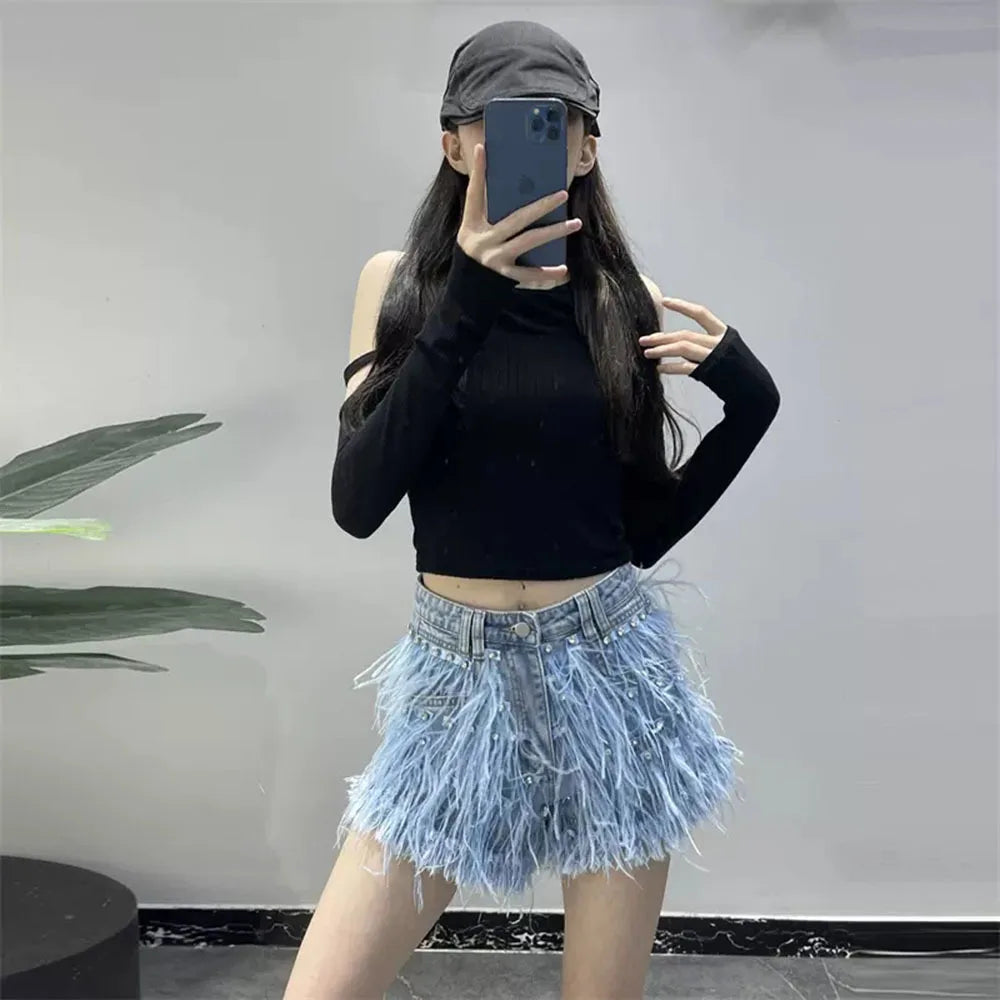 Summer Street Hot Girls Short Jeans Female Chic Feather Diamond Denim Shorts Women Retro Washed Hot Pants Sexy Night Club Shorts