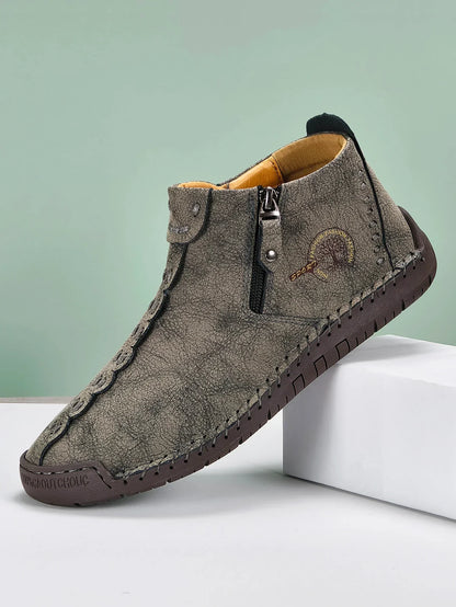 New Classic Handmade Leather Men Shoes Zipper Design Outdoor Sneakers Slip On Breathable Casual Shoes Leather Men Ankle Boots
