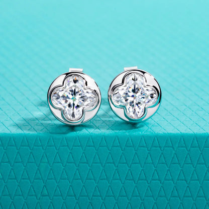 2cttw Four-Leaf Clover Cut Moissanite Bezel Earrings 925 Sterling Silver 18K Gold Plated Stud Earring for Women
