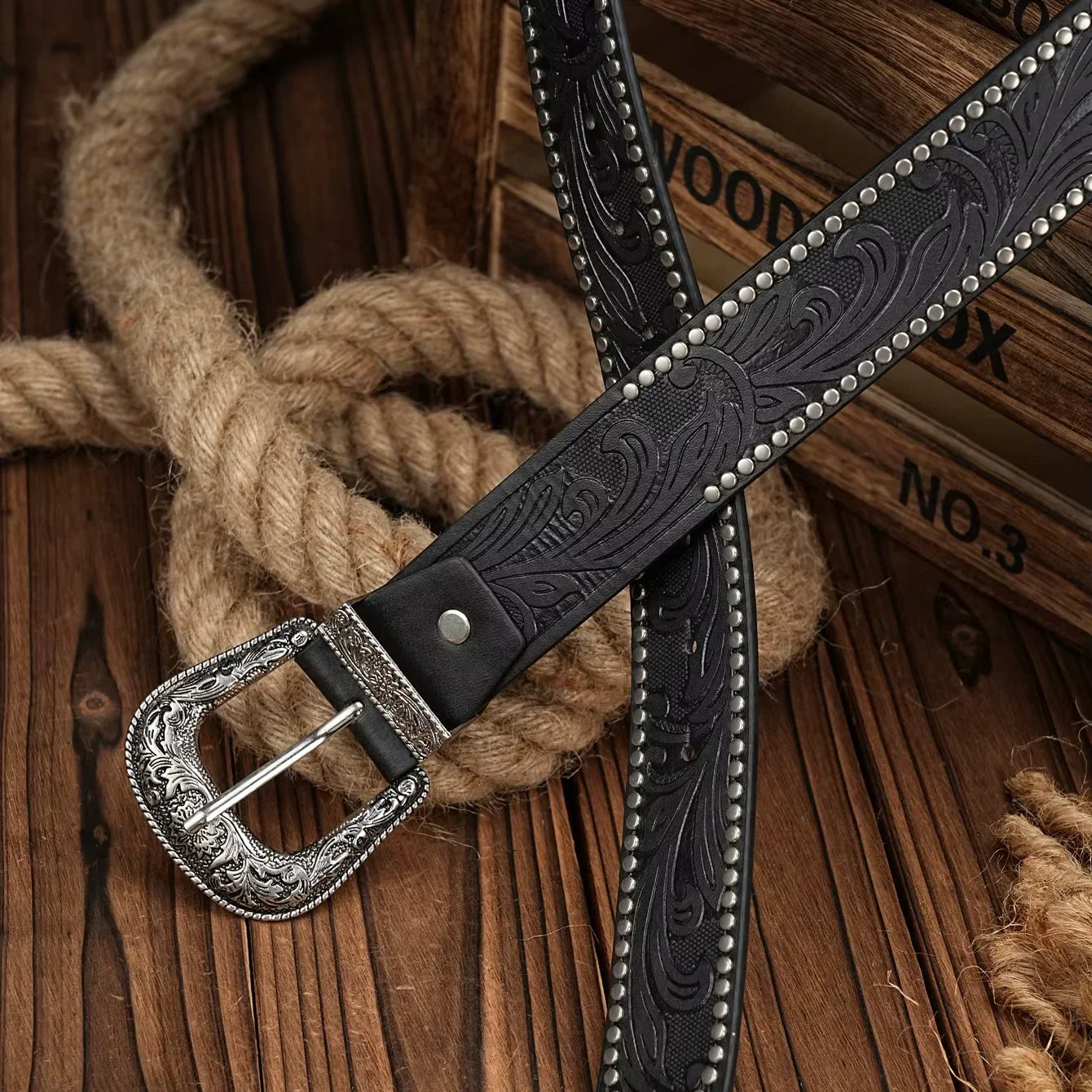 Western Cowboy PU Leather Belt - Men Waist Strap Bull Decoration Floral Engraved for Jeans