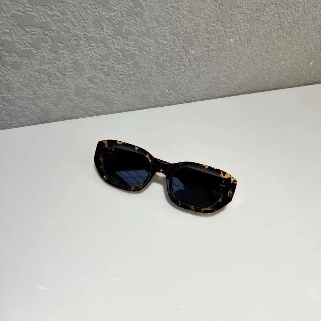 New Small Oval Sunglasses for Women High QualityStylish Fashion Designer Men Ladies Sun Glasses Cute Sunshades Unisex Eyewear