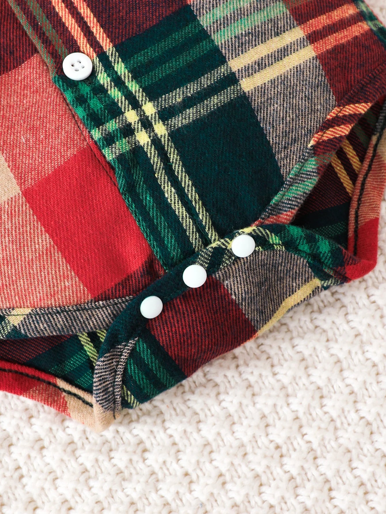 3PCS，Baby Christmas set: Plaid long sleeve Jumpsuit with detachable bow tie+Santa decorative Suspenders，Casual comfort.