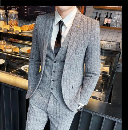 2023 Men's British Fashion Three-piece Set Slim Fit Suit Vest Trousers Ensemble Handsome Trendy All-in-one Banquet Blaze