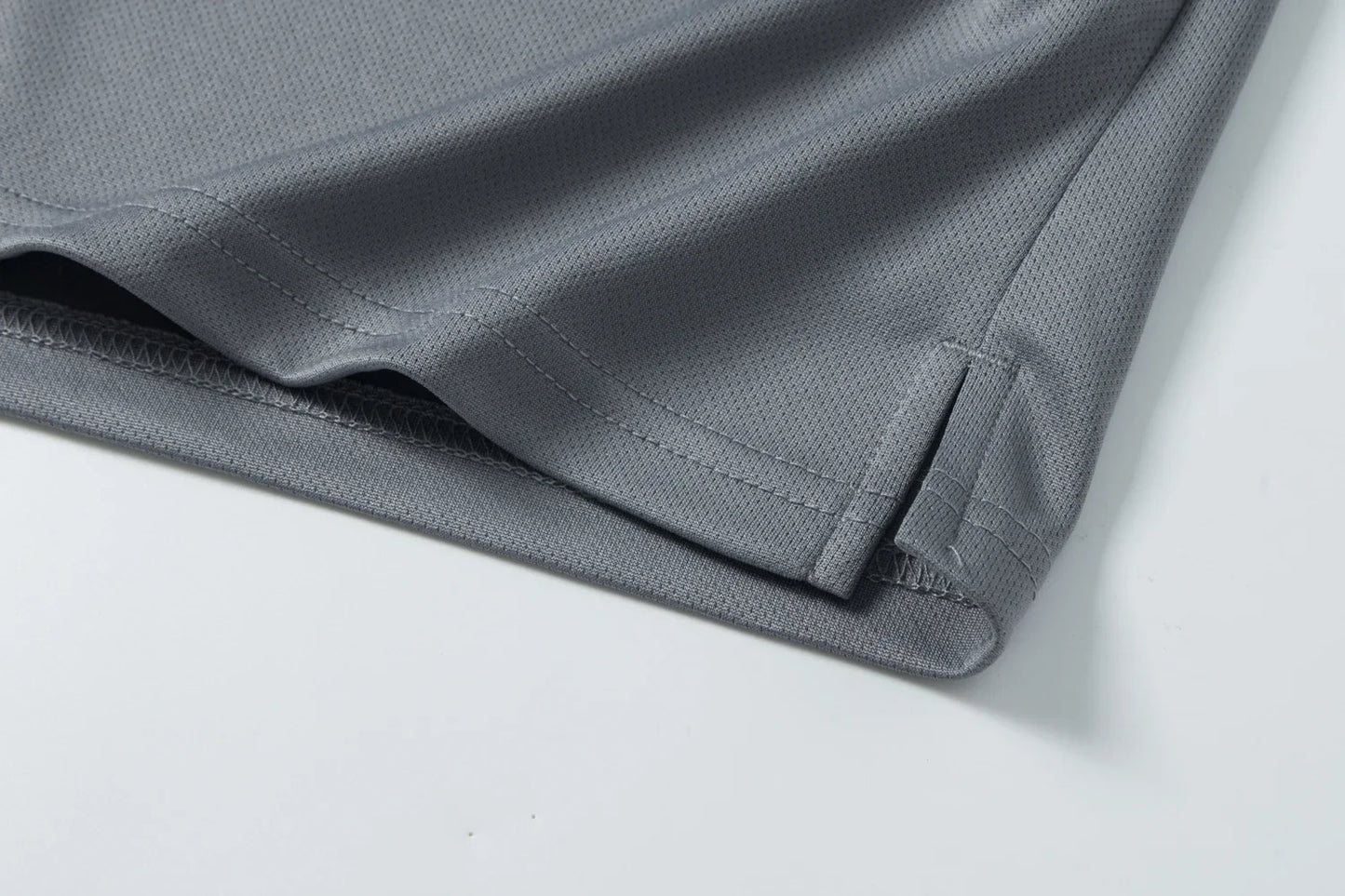 Men's Athletic Running Shorts Mesh Quick Dry Lightweight 5 inches Drawstring Gym Workout Shorts with Zipper Pockets