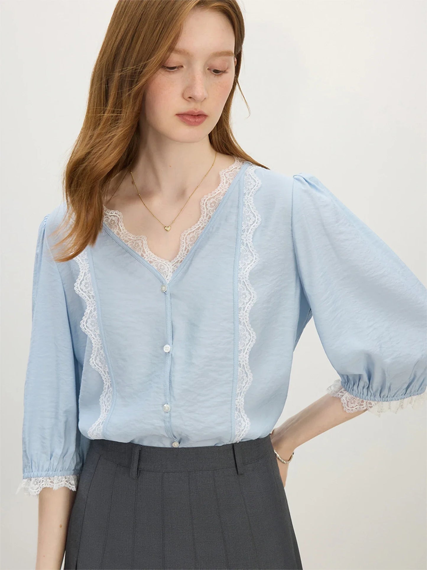 2025 Summer Women's Artisan Lace V-Neck Blouse - Navy Blue Romantic Design & Lightweight Chiffon for Chic Occasions