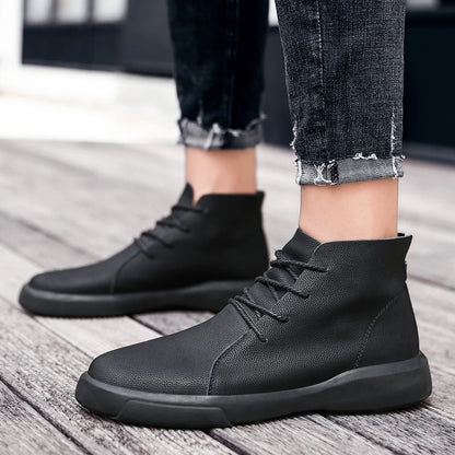 100% cowhide New large-sized men's boots Fashionable casual thick-soled breathable men's shoes Outdoor sports Chelsea boots