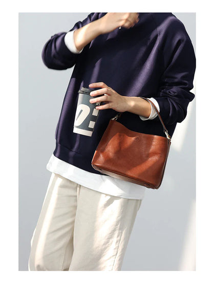 2024 New Arrival Genuine Leather Crossbody Bucket Bags Women Luxury Retro Small Handbag Soft Shoulder Bag