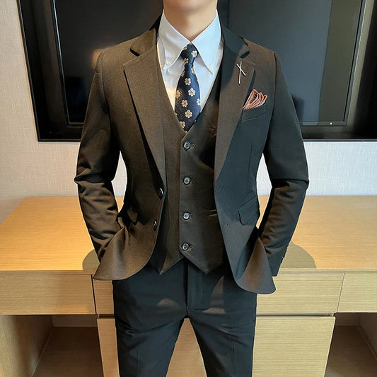 2026 High Quality (Suit + Vest + Trousers) Stylish and Handsome Casual Wedding Suit Business Suit Three-Piece Genuine