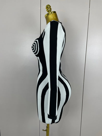 2025 Luxury Sexy Long Sleeve Stripe Black White Mini Bandage Dress Women Knitted Celebrity Elegant Evening Club Birthday Dresses