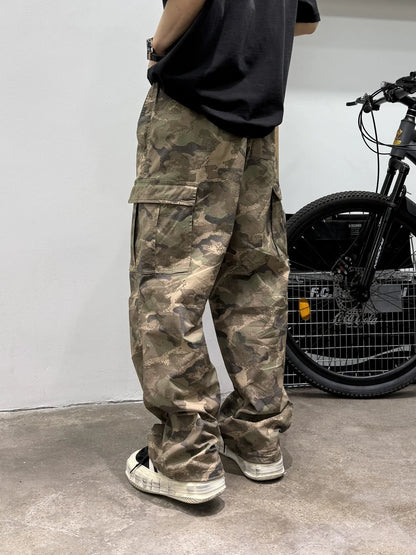 Vintage Camouflage Cargo Pants Men Tactical Multi Pocket Loose Fit Straight Leg Outdoor Casual High Quality Work Pants Trendy