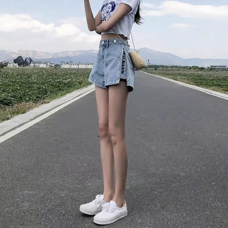 Short Pants For Woman To Wear Jeans Wide Mini Denim Women's Shorts Punk Print Low Price Elasticty Luxury Fashion Y2k Harajuku XL