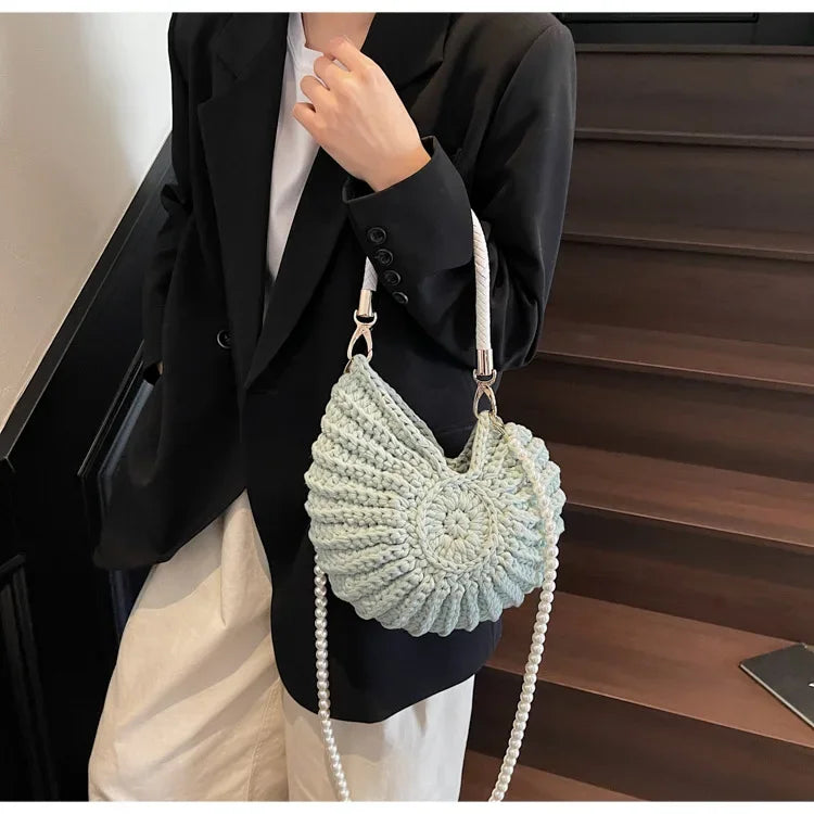 Fashion Conch Shaped Crochet Women Shoulde Bags Funny Cute Pearls Chains Handmade Weave Crossbody Bag Novelty Small Handbags
