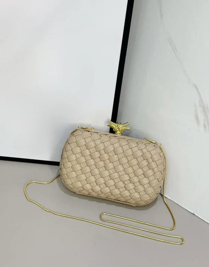 Elegant Box Shaped Dinner Clutch Crossbody Bag for Women Fashionable Chain Strap Handbag Retro Style Leather Handbag