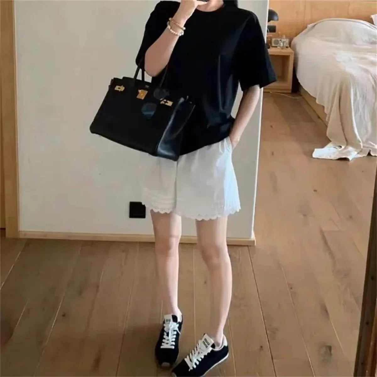 White Lace Trim Patchwork Casual Shorts for Women's High Waisted Wide Leg Vacation Beach Pants Loose Thin Bottoms Home Shorts