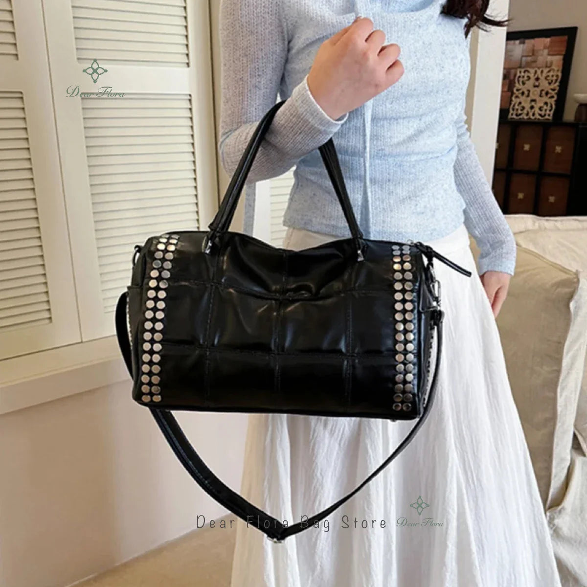 New Y2K Fashion Retro Rivet Tote Bag Women's High-end Handbag Large Capacity Motorcycle Shoulder Bag Daily Commute Crossbody Bag
