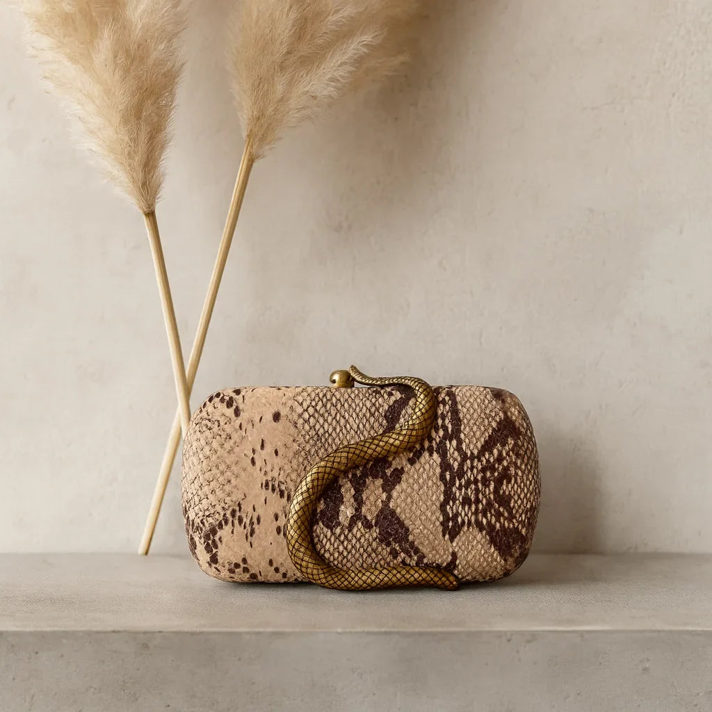 Elegant Box Clutch Bag with Gold Snake Closure, beige off white pu Leather, Evening Wedding Party Handbag, Spring 2026 new