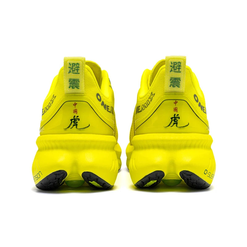 New Cushioning Running Shoes For Men Suitable Heavy Runners Lace Up Sports Women Non-slip Outdoor Athletic Male Sneakers
