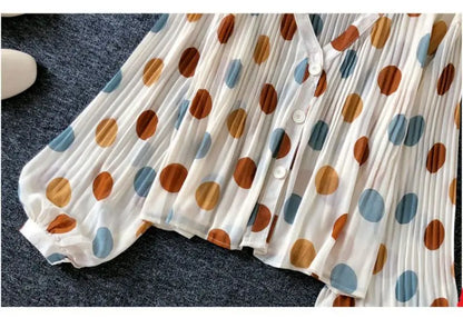Casual V-Neck Chiffon Single Breasted Lantern Sleeve Folds Women's Blouse Shirt Female Clothing Tops 2024 Fashion