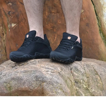 Mens Outdoor Mountain Climbing Shoes Mesh Non-Slip Breathable Trekking Hiking Shoes Waterproof Camping Soft Sneakers 39-46